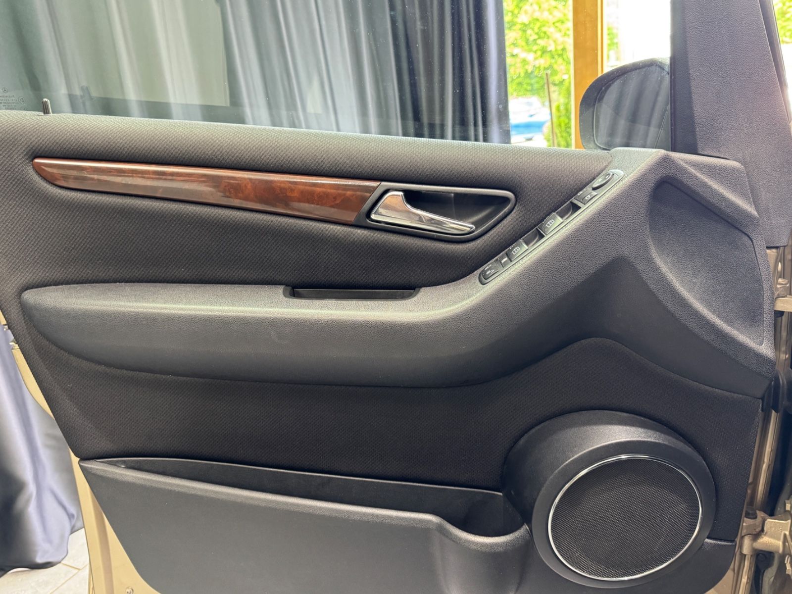 Fahrzeugabbildung Mercedes-Benz A 170|LEDER|TÜV 11/2025