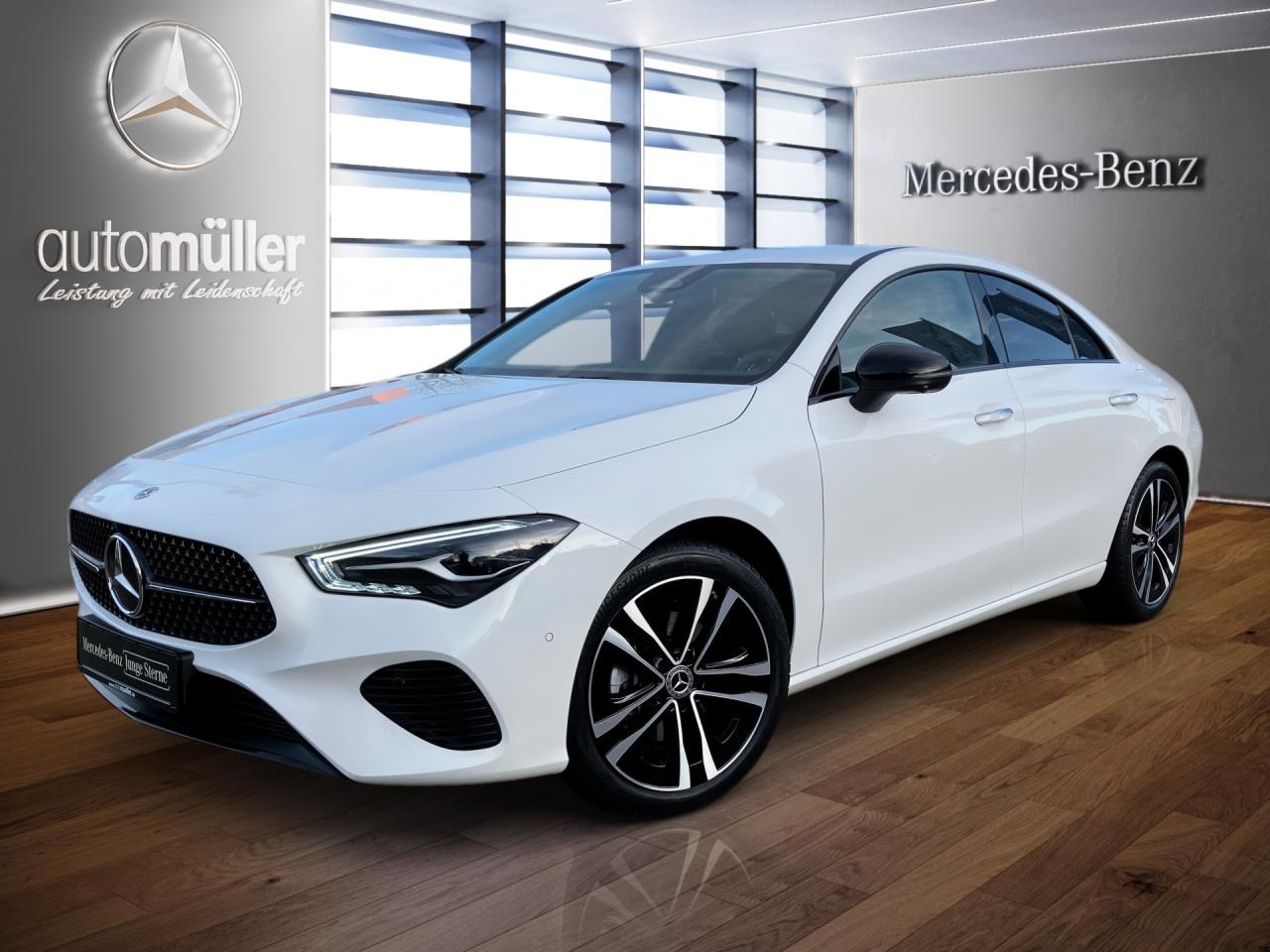 Mercedes-Benz CLA 180 Coupé Progressive Night+Distr+360°+Ambi