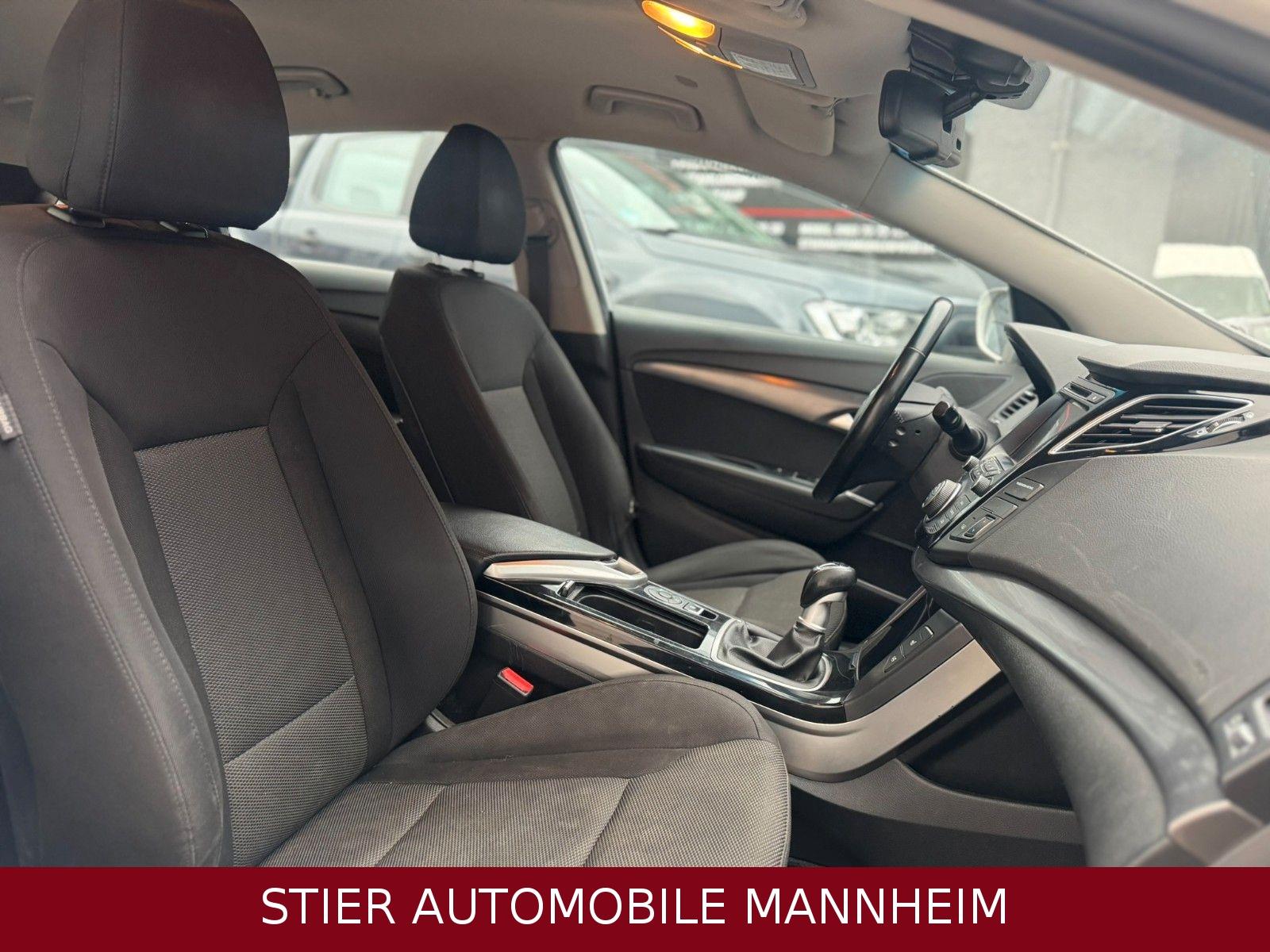 Hyundai i40 2014 — photo 10