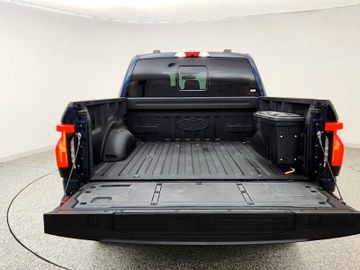 Ford F150 Lightning Lariat gr. Batterie in Hamburg+18