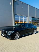 Mercedes-Benz S 350 d L - AMG Line 21 Zoll / Pano / Chauffeure