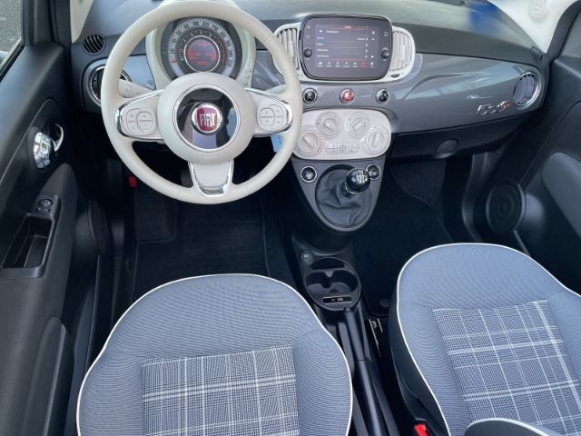 Fahrzeugabbildung Fiat 500C Cabrio 1.0 Mild Hybrid Lounge Einparkhilfe