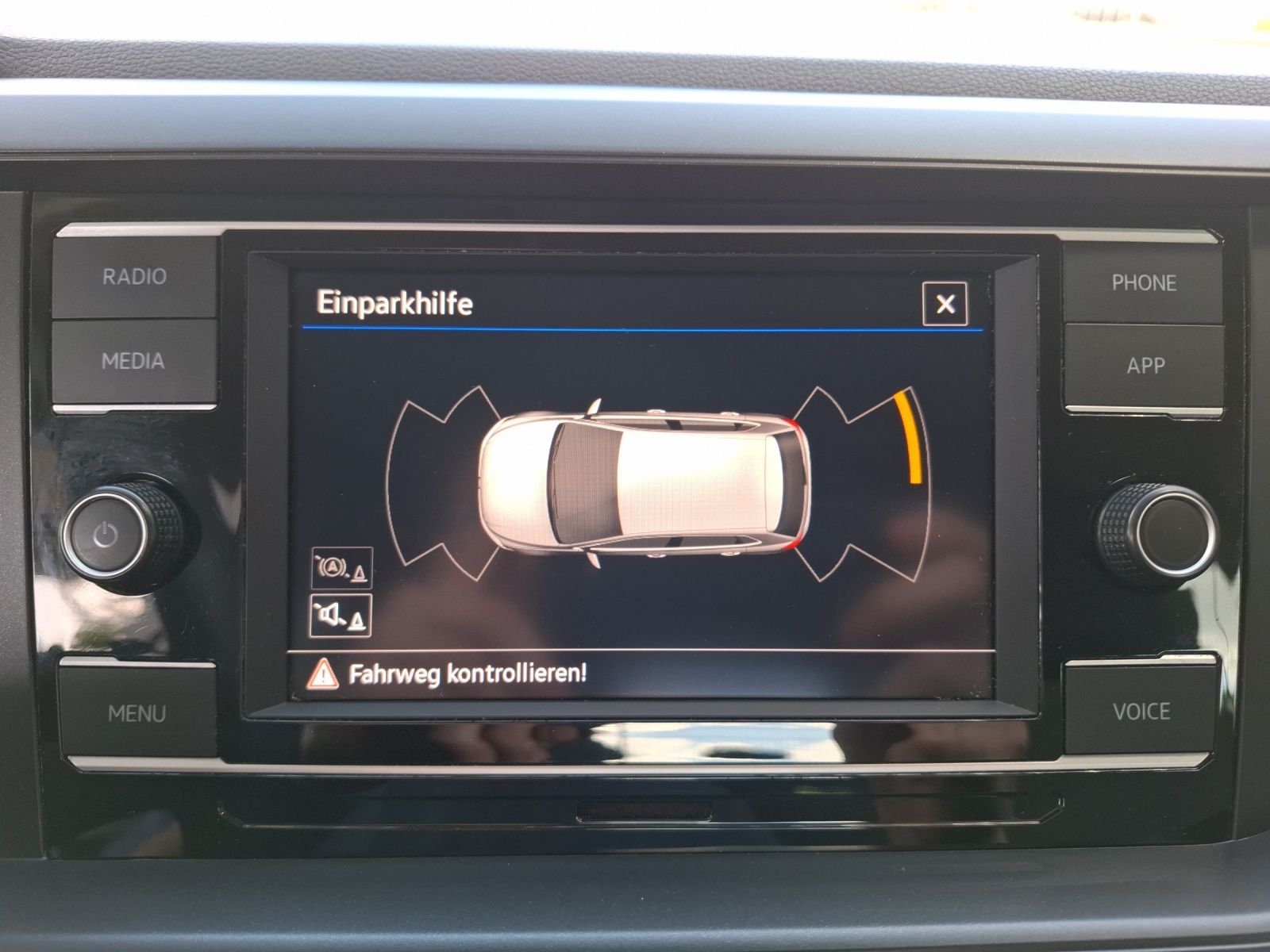 Fahrzeugabbildung Volkswagen Polo 1.0 Basis LED Klima AID PDC SH