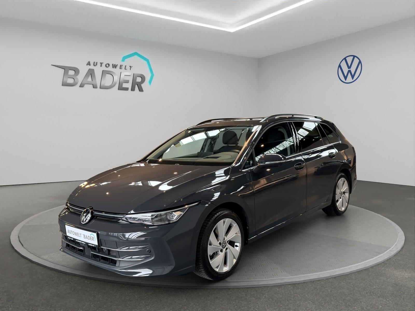 Volkswagen Golf VIII Variant ACC Pano HUD AHK 1.5 eTSI 110 