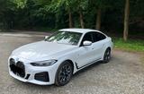 BMW i4 eDrive40 - AHK + Winterreifen  - BMW i4 von privat