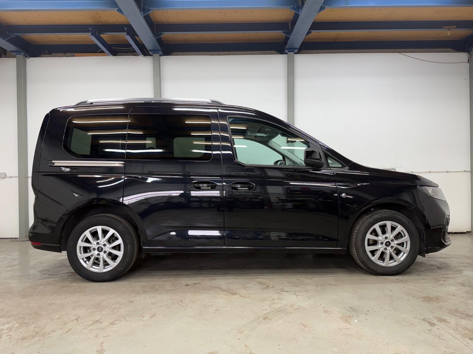 Ford Tourneo Connect 1,5 Titanium Automatik NAVI