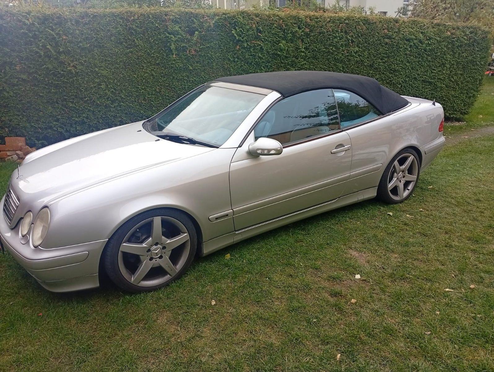 Mercedes-Benz CLK 230