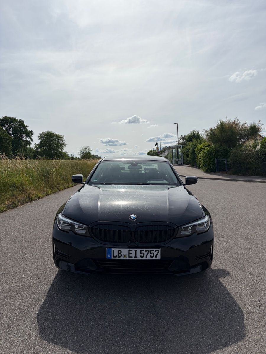 BMW 318i Advantage Automatik Advantage