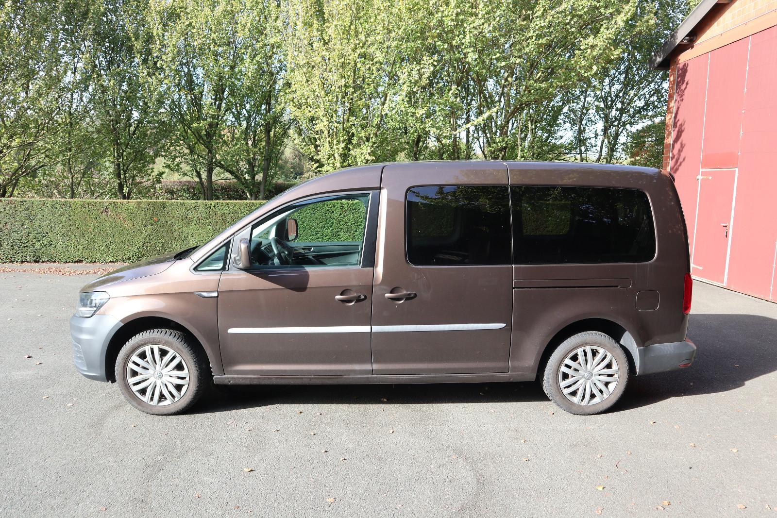 Volkswagen Caddy Maxi*rollstuhlgerecht*Wenderampe*AMF-Bruns