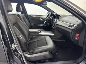 Mercedes E 200 - 11