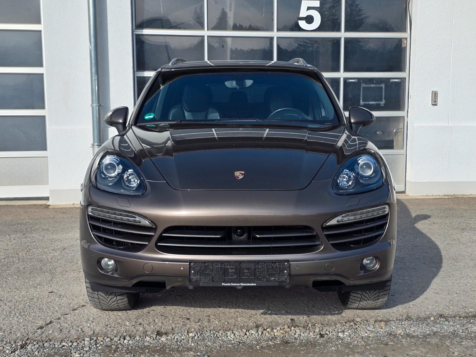 Porsche Cayenne 3,0 D *PANO*4xSHZ*ACC*20"*VZE