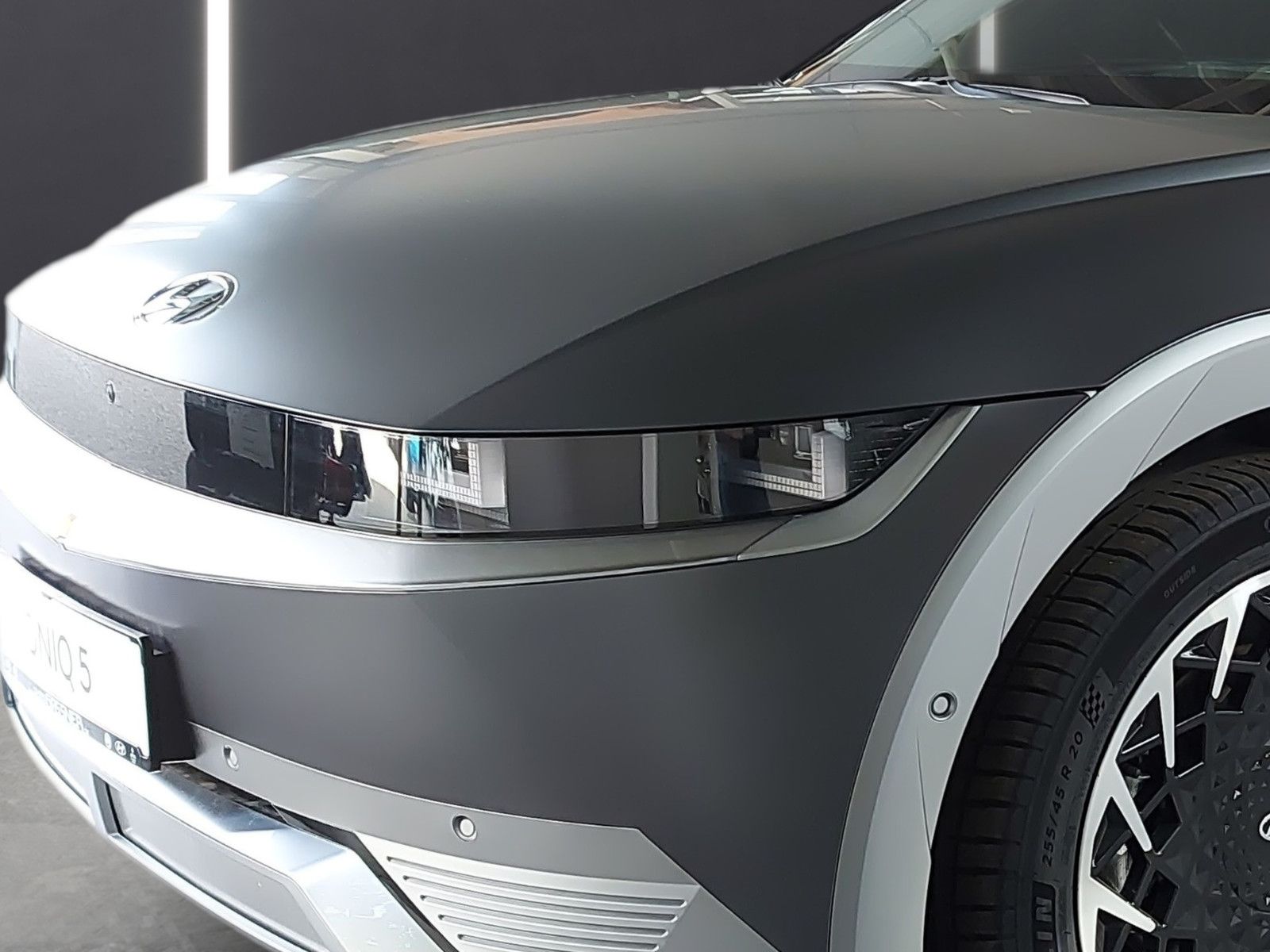 Fahrzeugabbildung Hyundai IONIQ 5 325PS 4WD Uniq Relax Kamerap. 20 Zoll