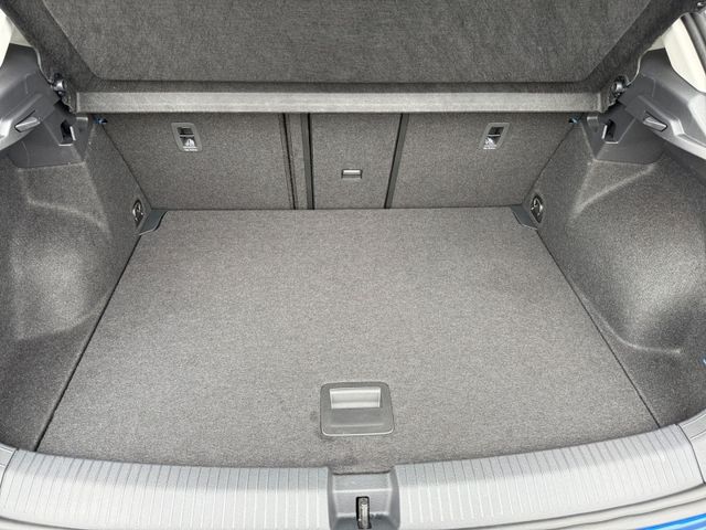 T-Roc 1.5 TSI DSG MOVE +LED+NAVI+ACC+KAMERA+ALU+