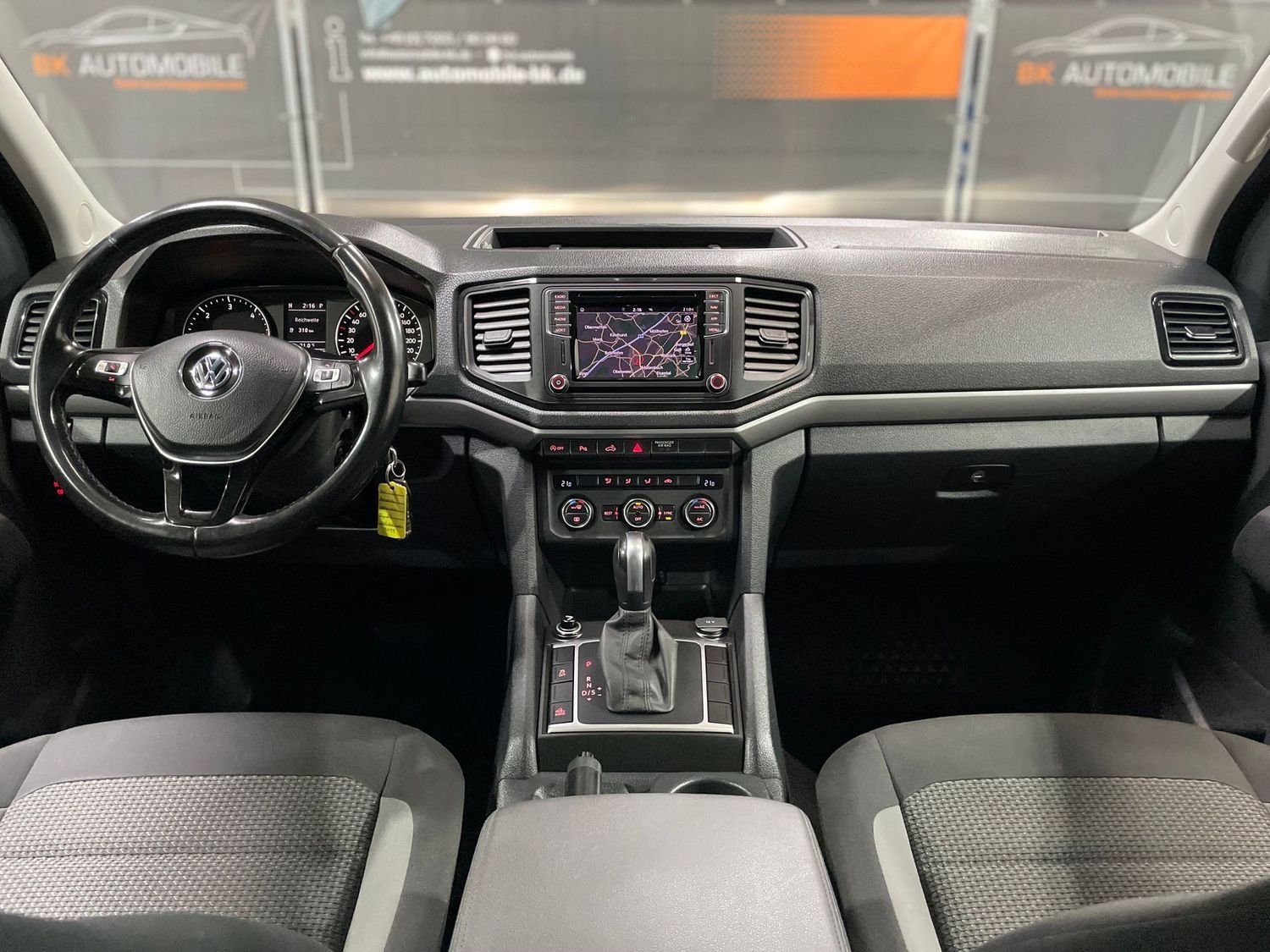 Fahrzeugabbildung Volkswagen Amarok Comfortline DoubleCab 4Motion#Bi-Xenon#AH