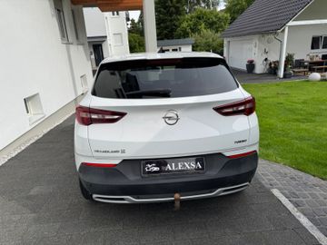 Opel Grandland (X) - 12