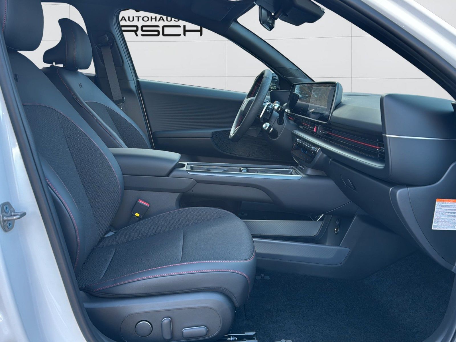 Hyundai IONIQ 6 - Bild 8