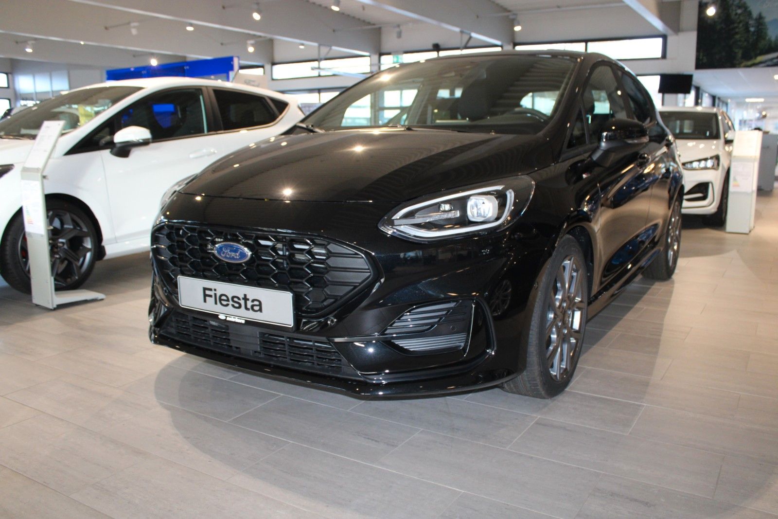 Fahrzeugabbildung Ford Fiesta ST-Line AUTOMATIK LED NAVI CAM ACC uvm.
