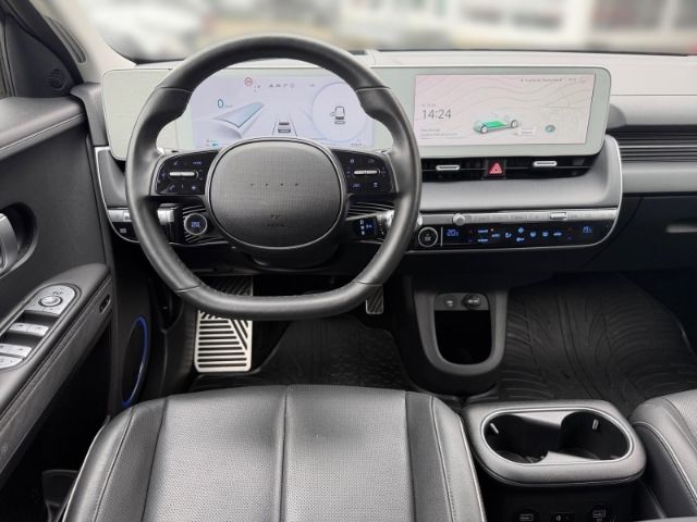 Fahrzeugabbildung Hyundai IONIQ 5 Uniq Elektro 4WD +LEDER+LED+KLIMA+PDC+UV