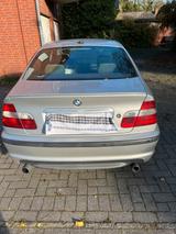 BMW Hiermit  biete ich mein Geb Auto, Bayerisc... - BMW 320 aus 2002: Kombi