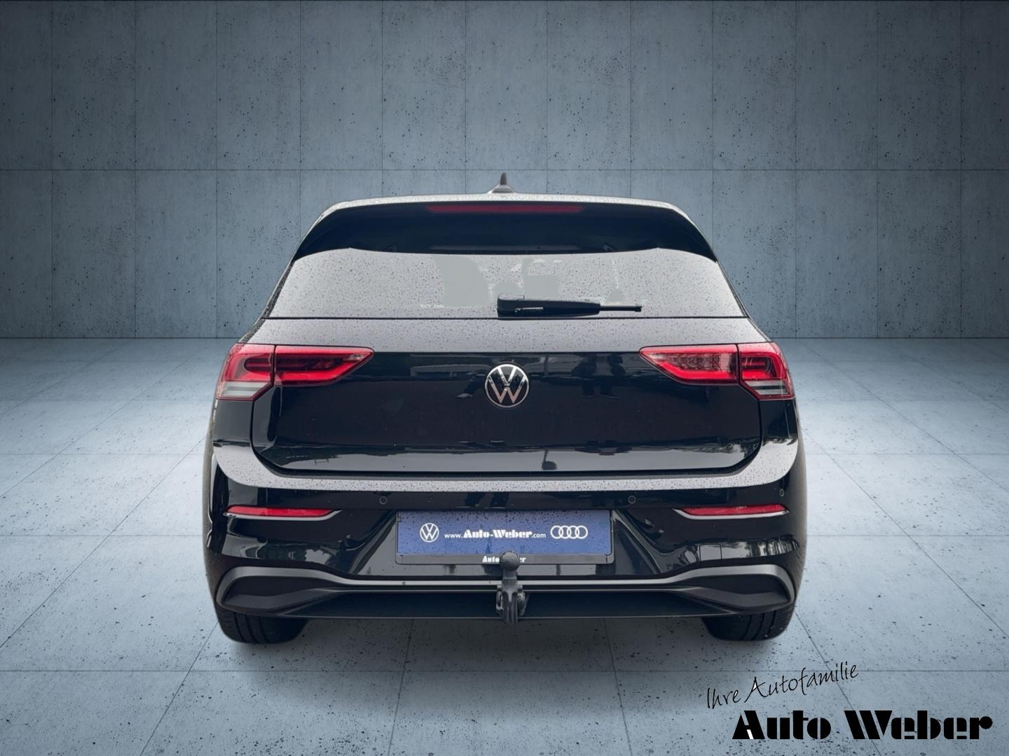 Volkswagen Golf 2.0TDI DSG Life AHK Navi LED ACC Fahrschule