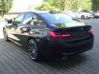 BMW 330 - Vorschau Bild 3