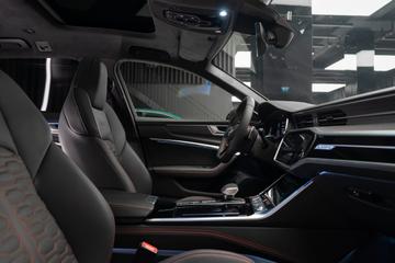 2025 AUDI RS6 缩略图 36