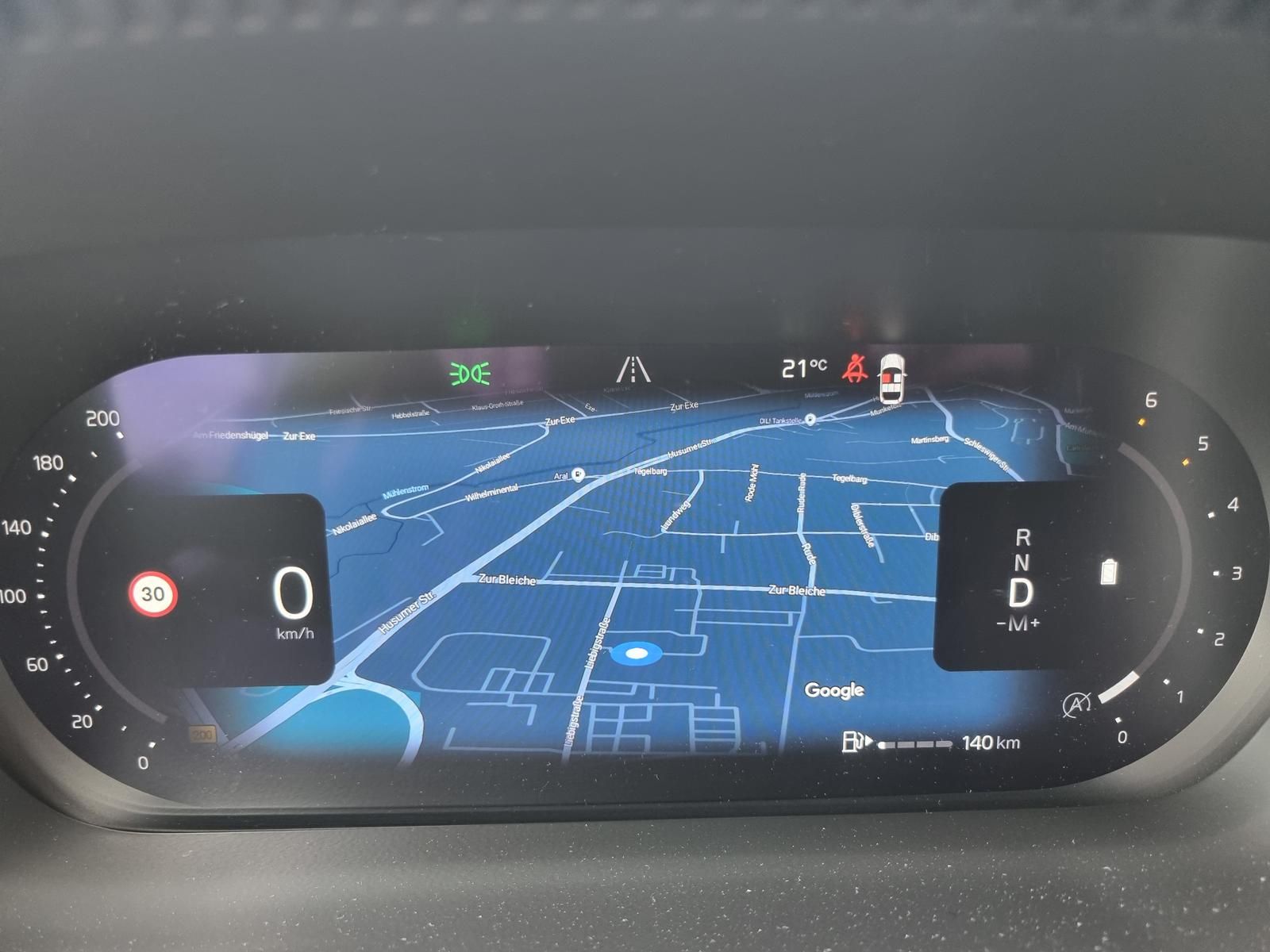 Fahrzeugabbildung Volvo XC60 B4 Diesel AWD Plus Dark 'AHK'