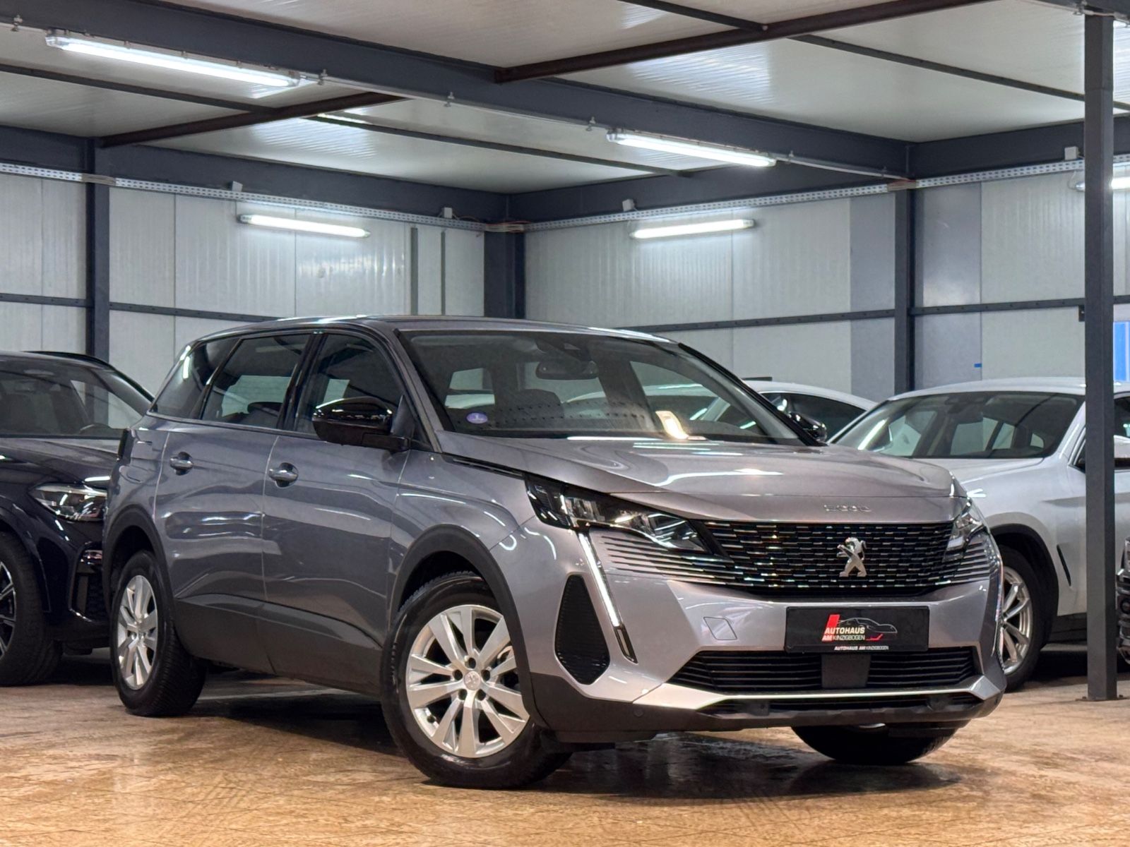 Peugeot Peugeot 5008 Active Pack 7SITZ*APPS*CARPLAY*LED*1.