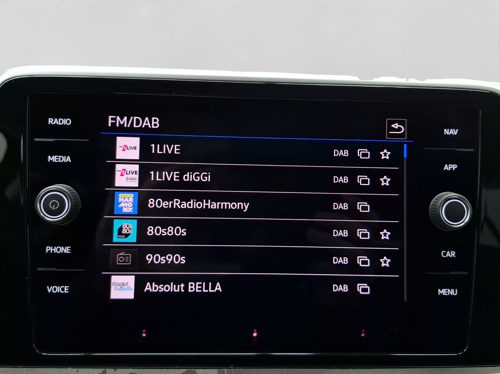 Volkswagen T-Roc - Bild 14