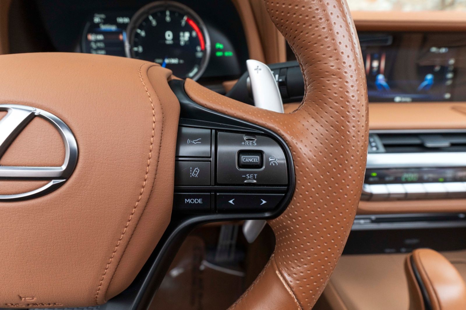 Fahrzeugabbildung Lexus LC 500 Cabrio HUD LED ACC ML TOTW KAM PCS RCTA