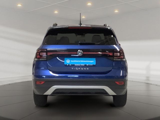 T-Cross ACTIVE TSI  LED, ACC, Navi, SHZ, AppConn