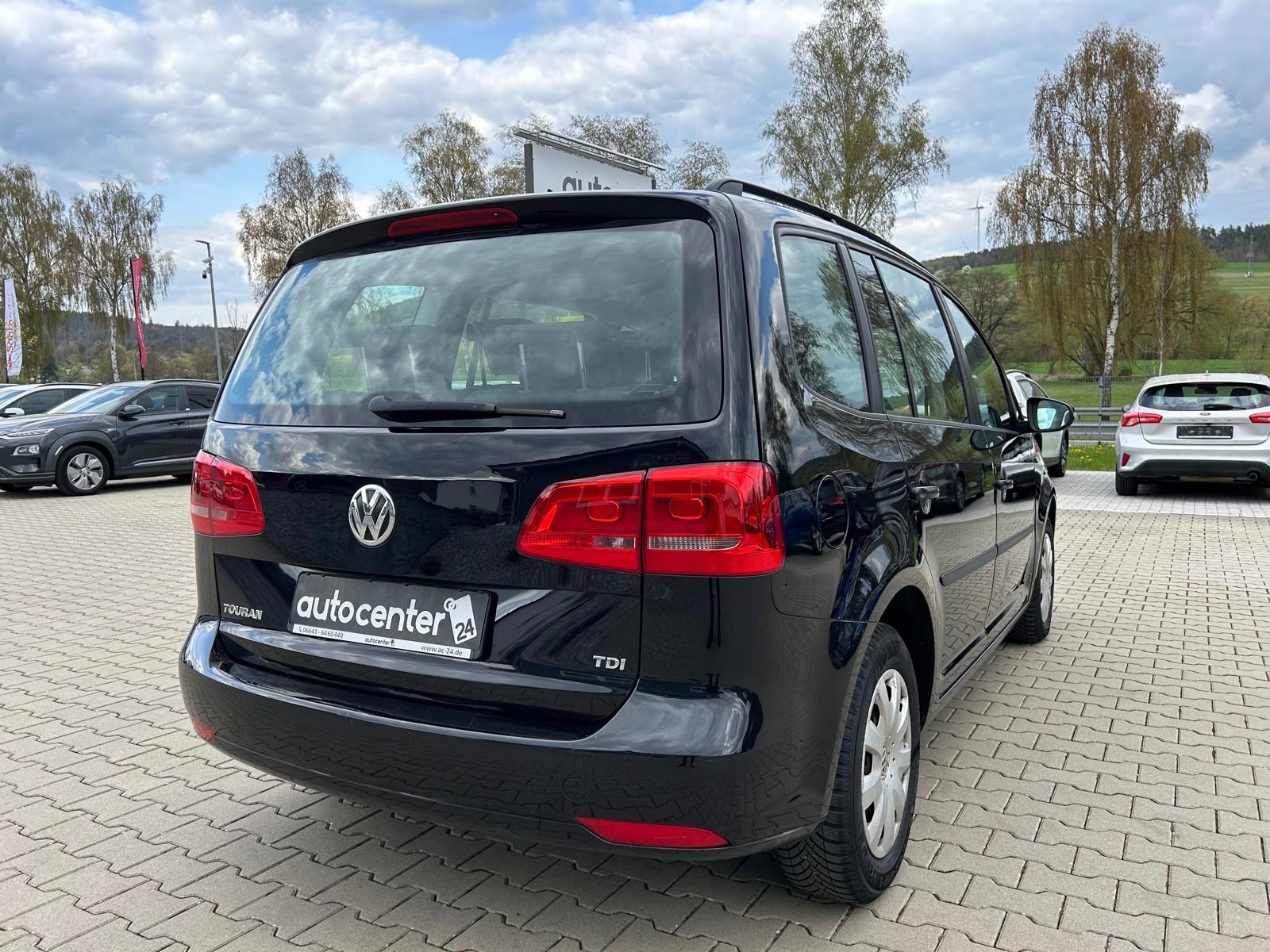 Fahrzeugabbildung Volkswagen Touran 1.6 TDI°7 Sitzer°Shz°Klimaauto.°2.Hand°