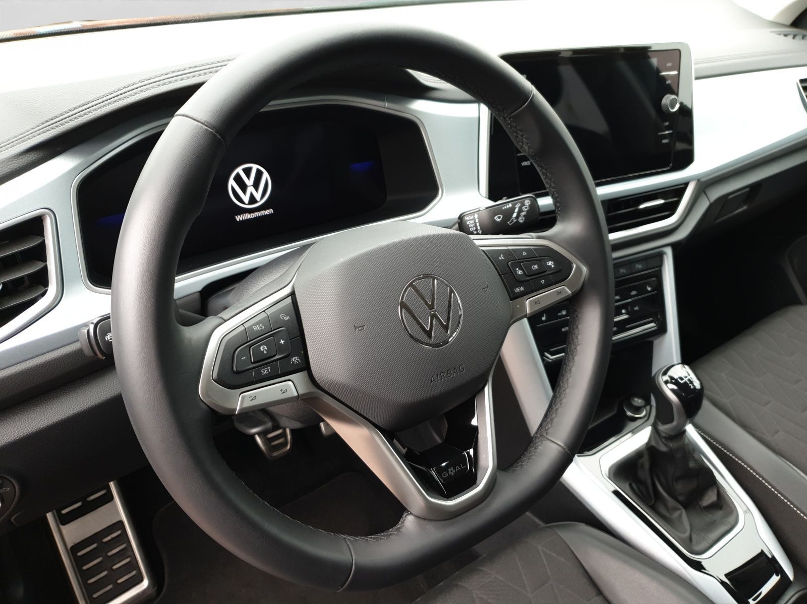Volkswagen T-Roc - Bild 10