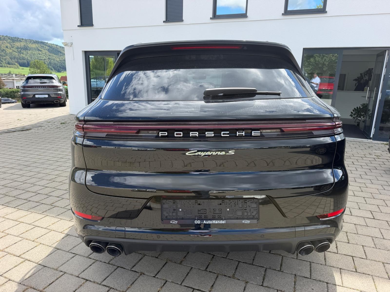 Porsche Cayenne S E-Hybrid SportDesign/HD-Matrix/Inno/22