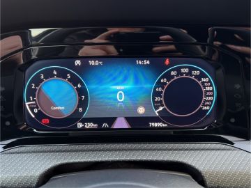 Volkswagen Golf R-Line 1.5 TSI °LED°ACC°Navi°SHZ°PDC°