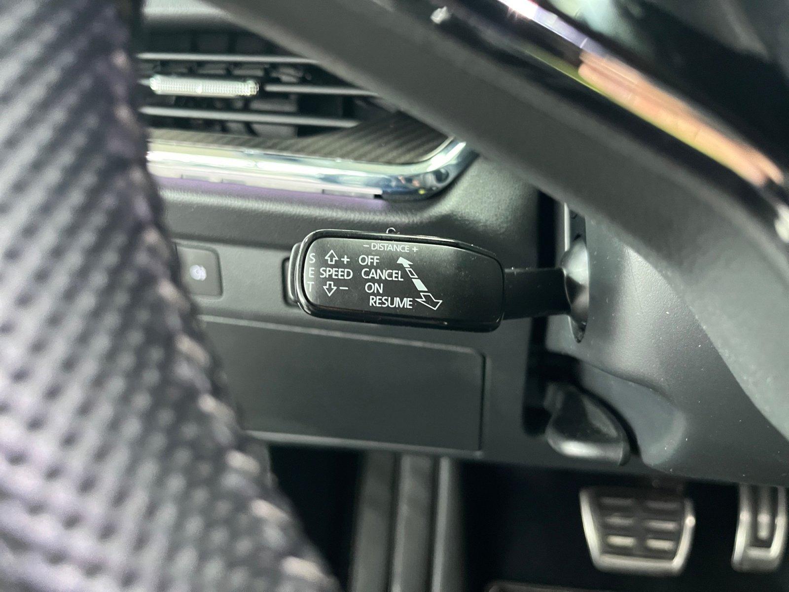Skoda Enyaq 60 Sportline AHK Schwenkbar+Wärmepumpe