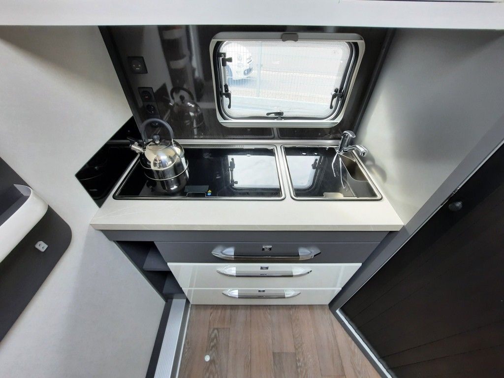Fahrzeugabbildung Hobby Excellent 460 SL Verfüg./Sparen Sie 4.943,- €