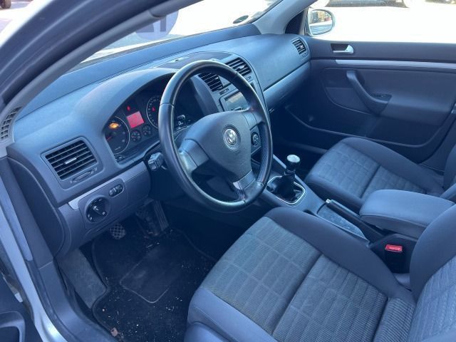 GOLF 1,6 TREND 75 M5F