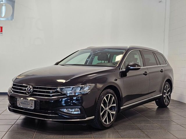 Volkswagen Vw Passat Variant 2.0 TDI SCR 190 CV DSG Executi