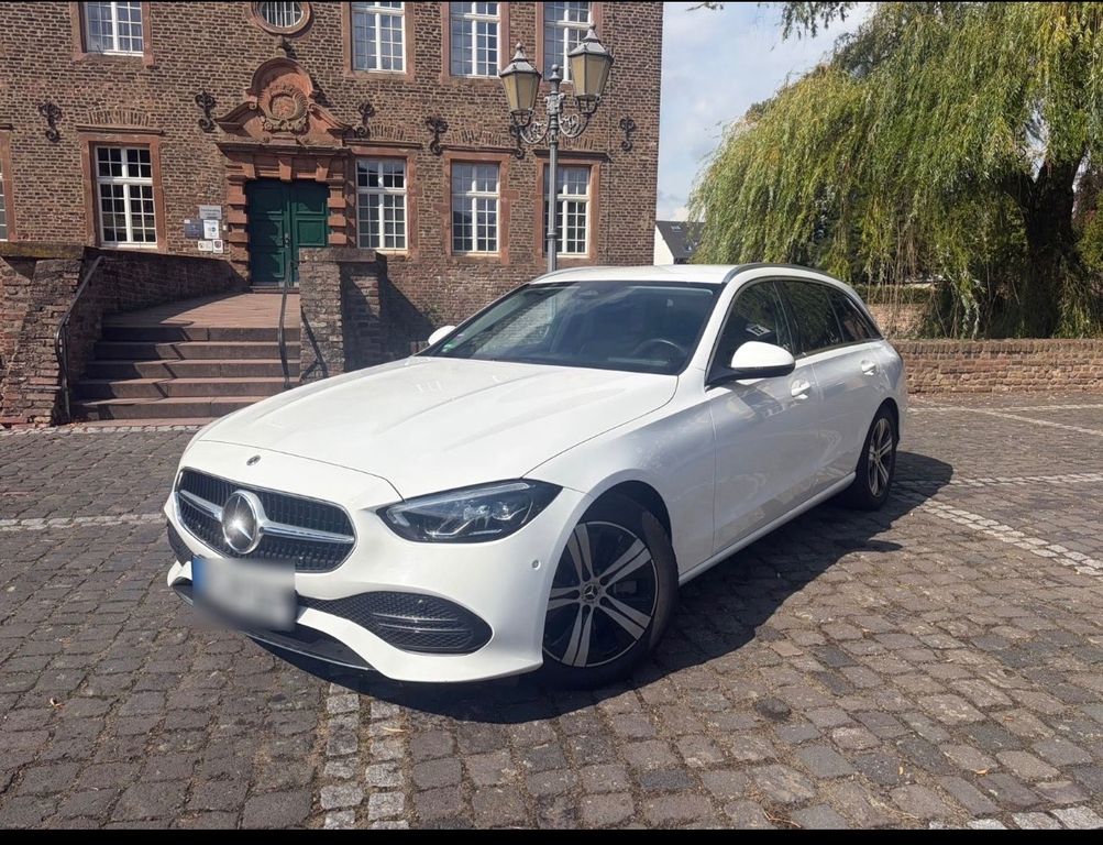 Image of Mercedes-Benz C 200