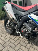 Aprilia SX125 - APRILIA 125