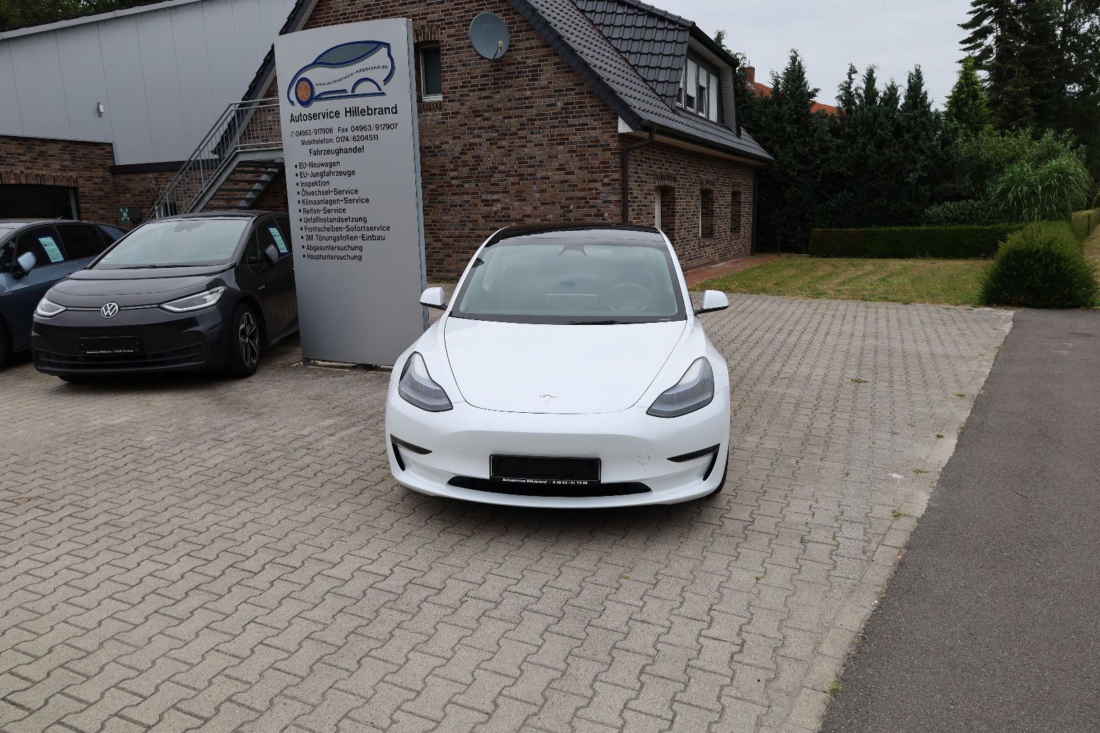 Tesla Model 3 Performance Dual AWD Long Range 20Zoll foto 2
