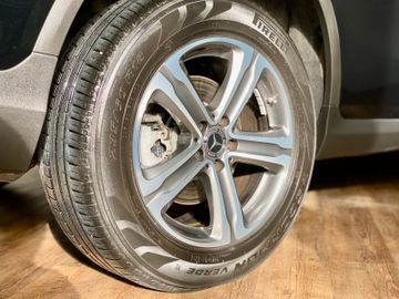 Fahrzeugabbildung Mercedes-Benz GLC220d 4Matic*MBUX*Standheizung*OffRoadProPaket