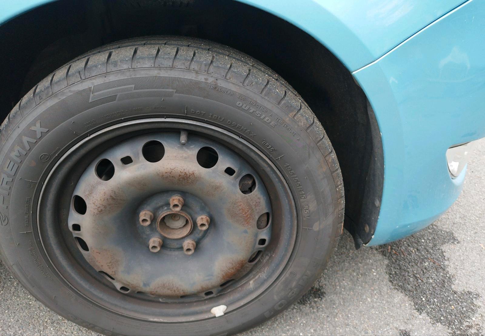 Skoda Roomster 2012 — photo 8