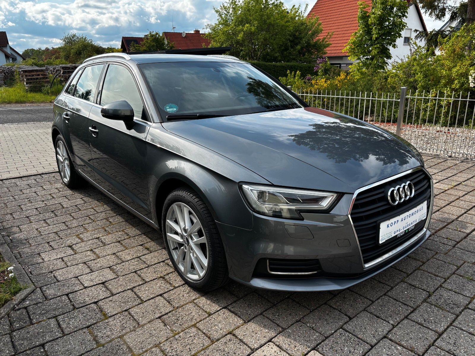 Audi A3 2,0TDI Sportback design/LED/Navi/SHZ/PDC/Temp foto 3