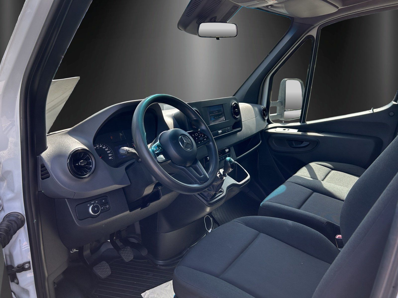 Fahrzeugabbildung Mercedes-Benz Sprinter 516 CDI Pritsche Lang AHK Klima 3,5 T