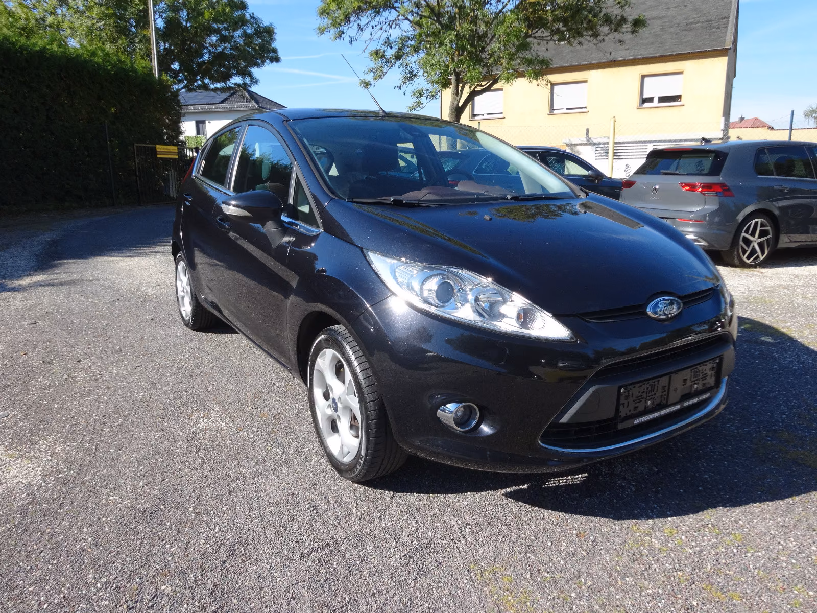 Ford Fiesta Titanium Klimatr.,SHZ,PDC,Scheckheft
