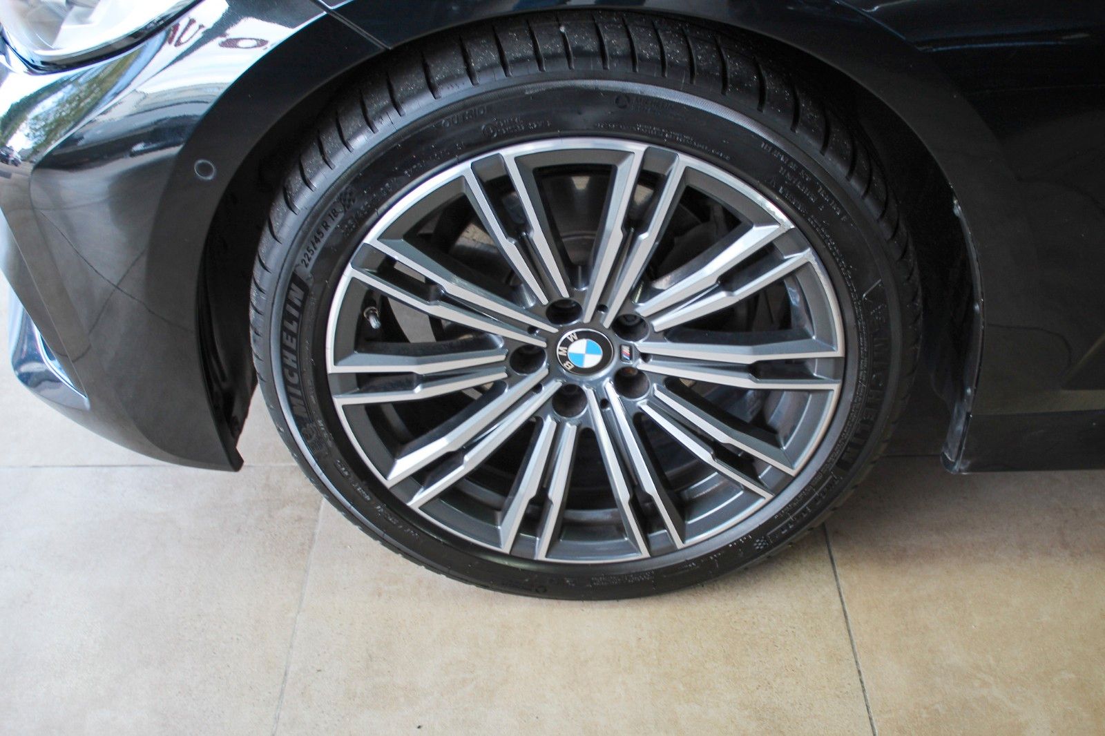 BMW 320d Touring xDrive M Sport Automatik AHK 1.Hand foto 21