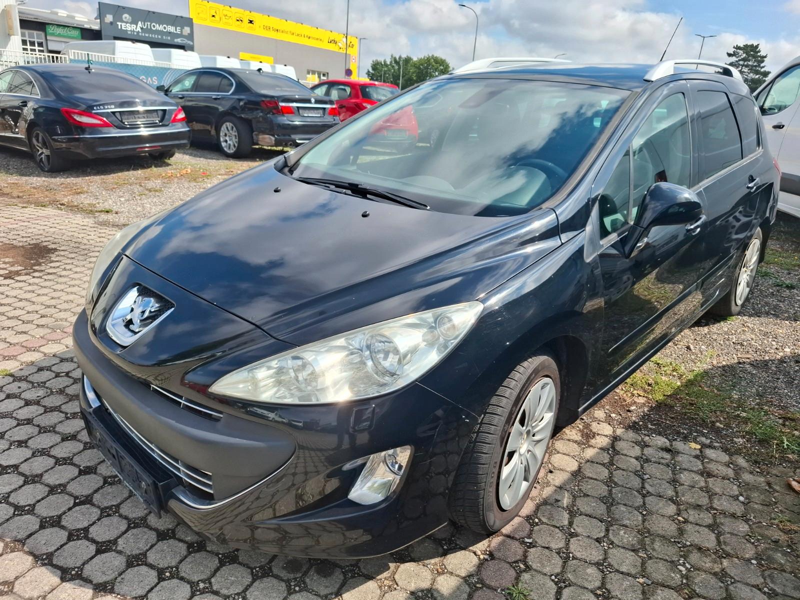 Peugeot 308 SW Premium 2,0HDi FAP 140 7 Sitze