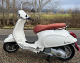 Piaggio Vespa Primavera  - PIAGGIO BENZIN ROLLER